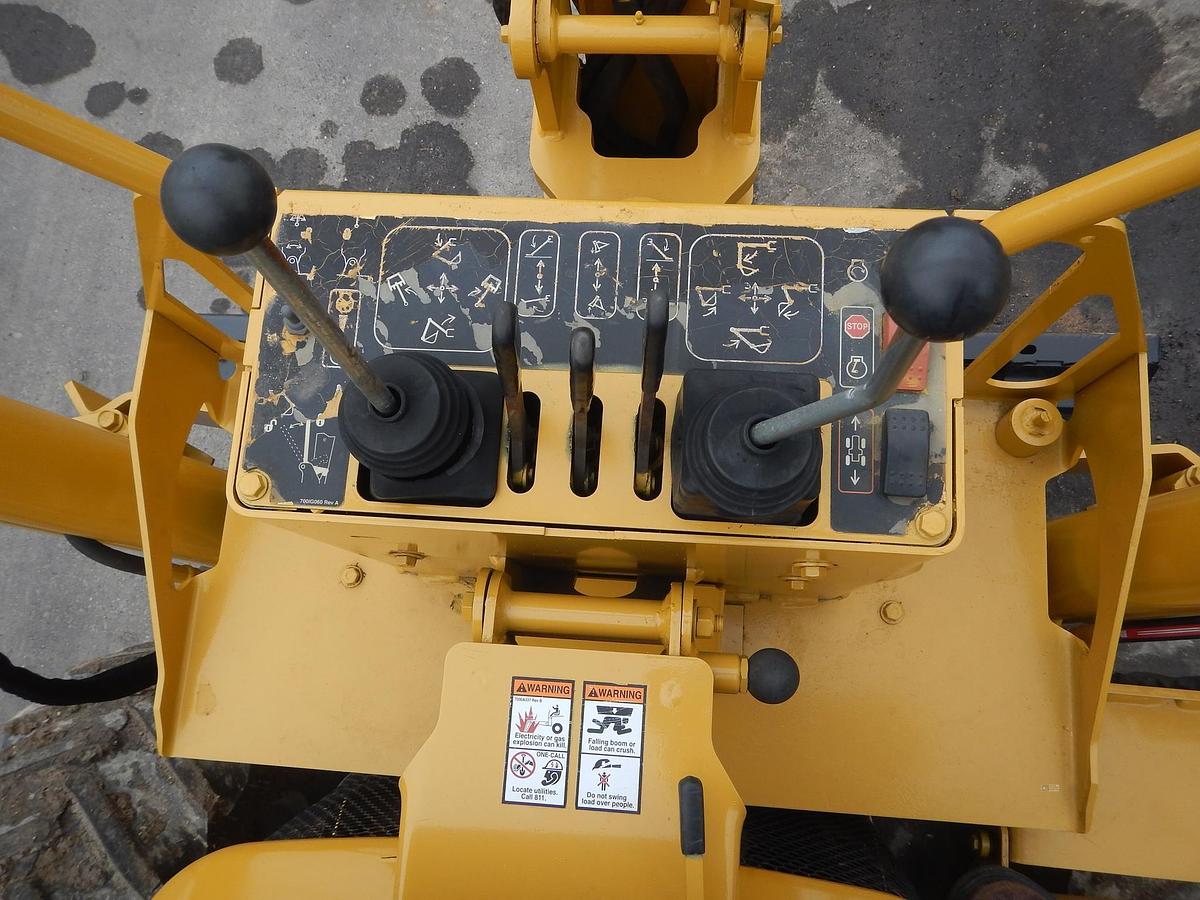 Used 2012 VERMEER RTX750