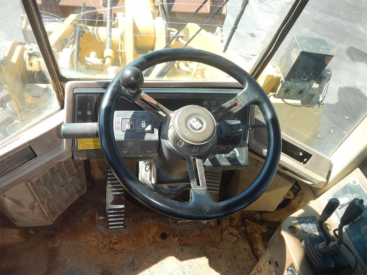 Used 1994 CATERPILLAR 950 II