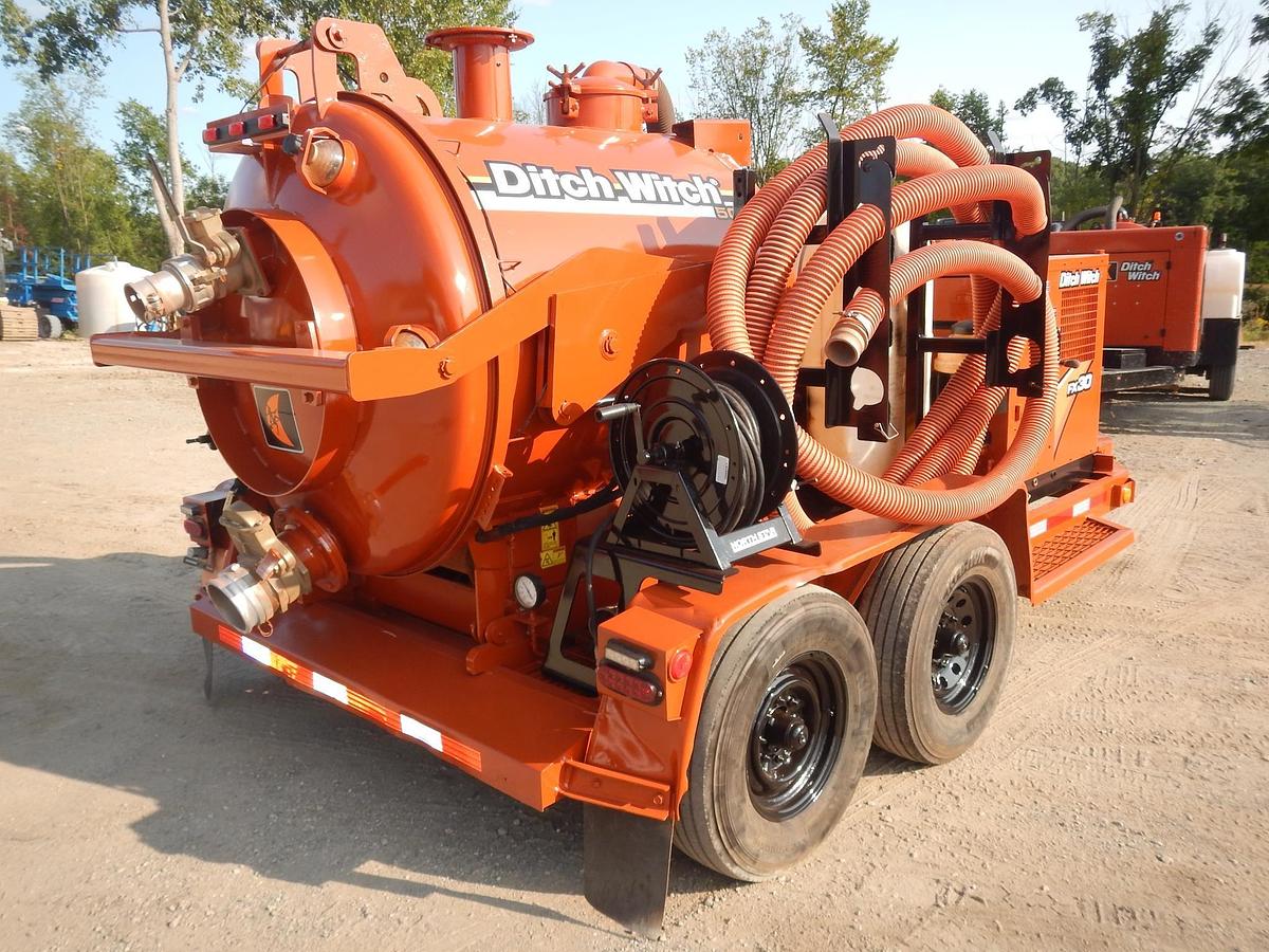 Used 2015 DITCH WITCH FX30