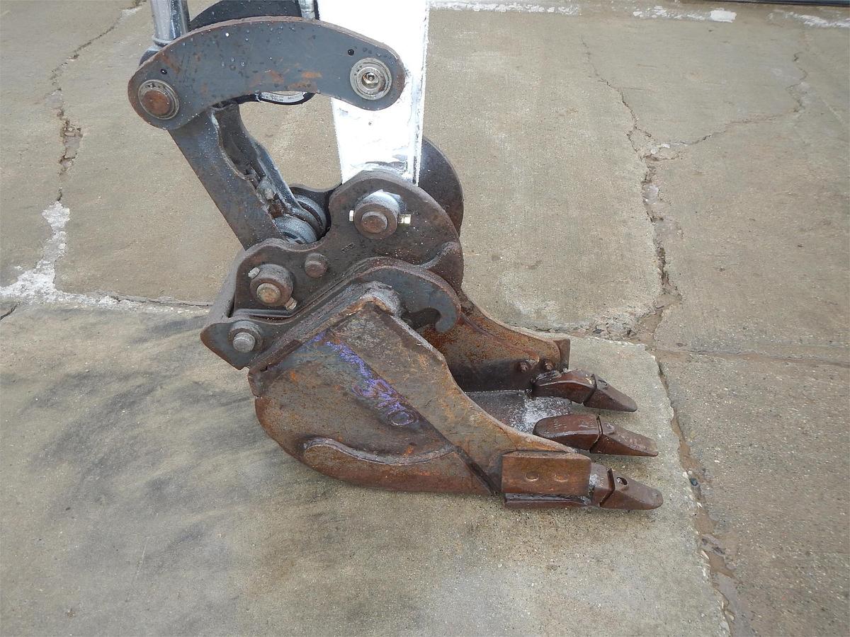 Used 2014 BOBCAT E35