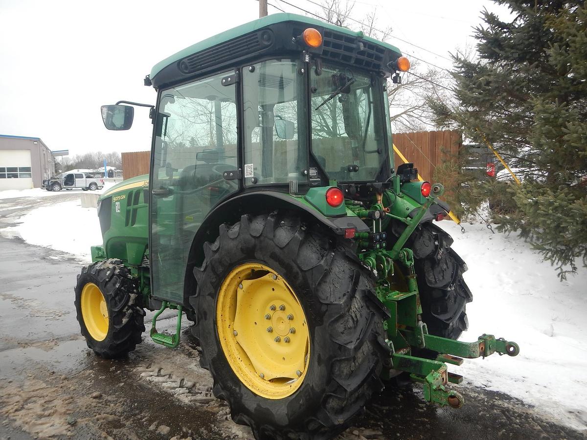 Used 2021 JOHN DEERE 5075GN