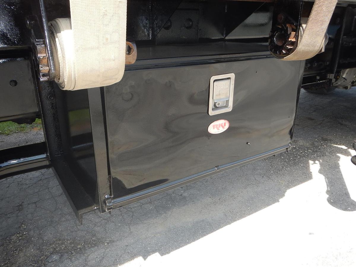 Used 2006 MACK GRANITE CV713