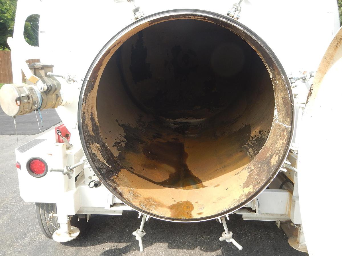 Used 2020 ELASTEC 1000 gal