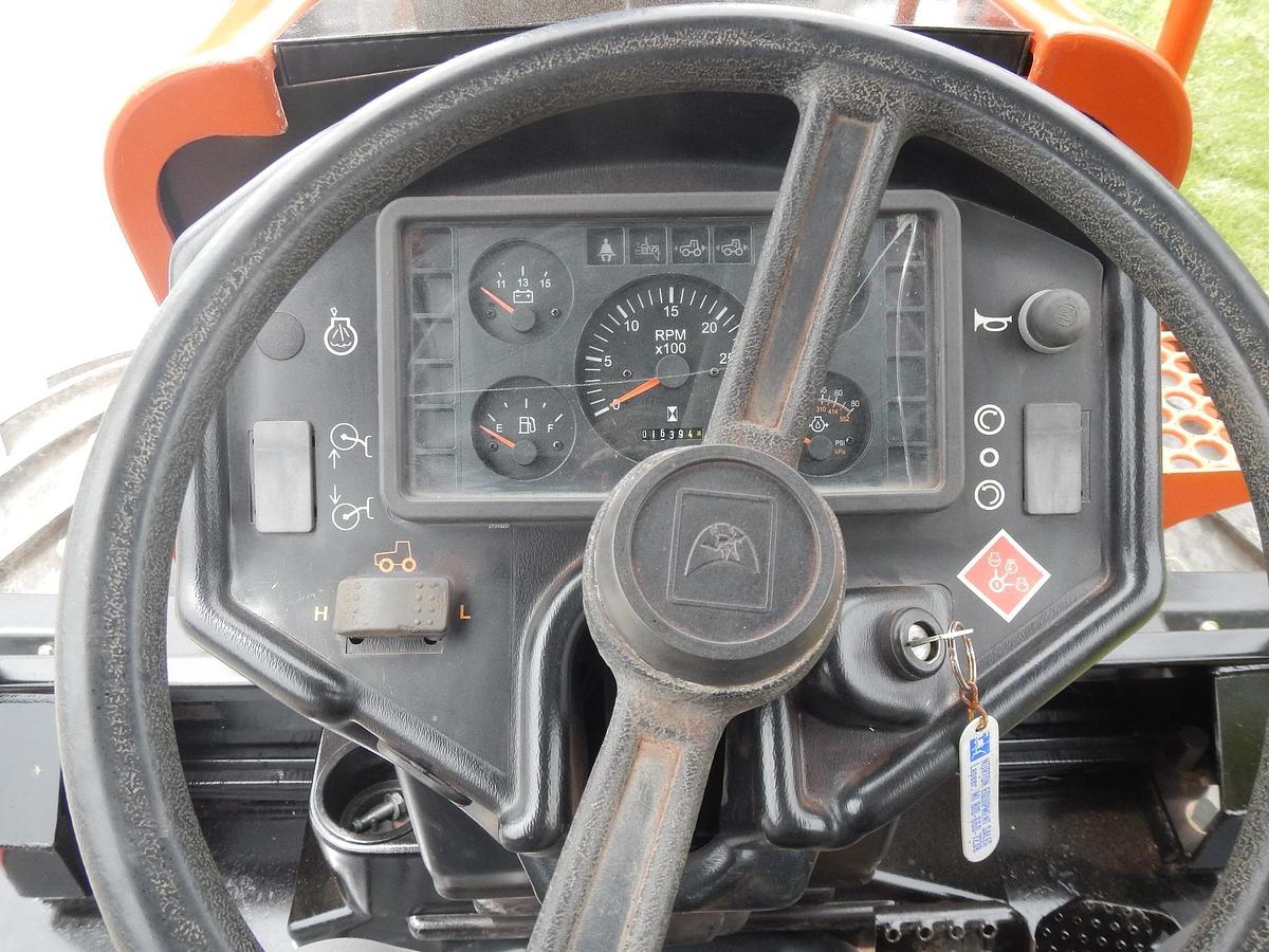 Used 2002 DITCH WITCH RT115H