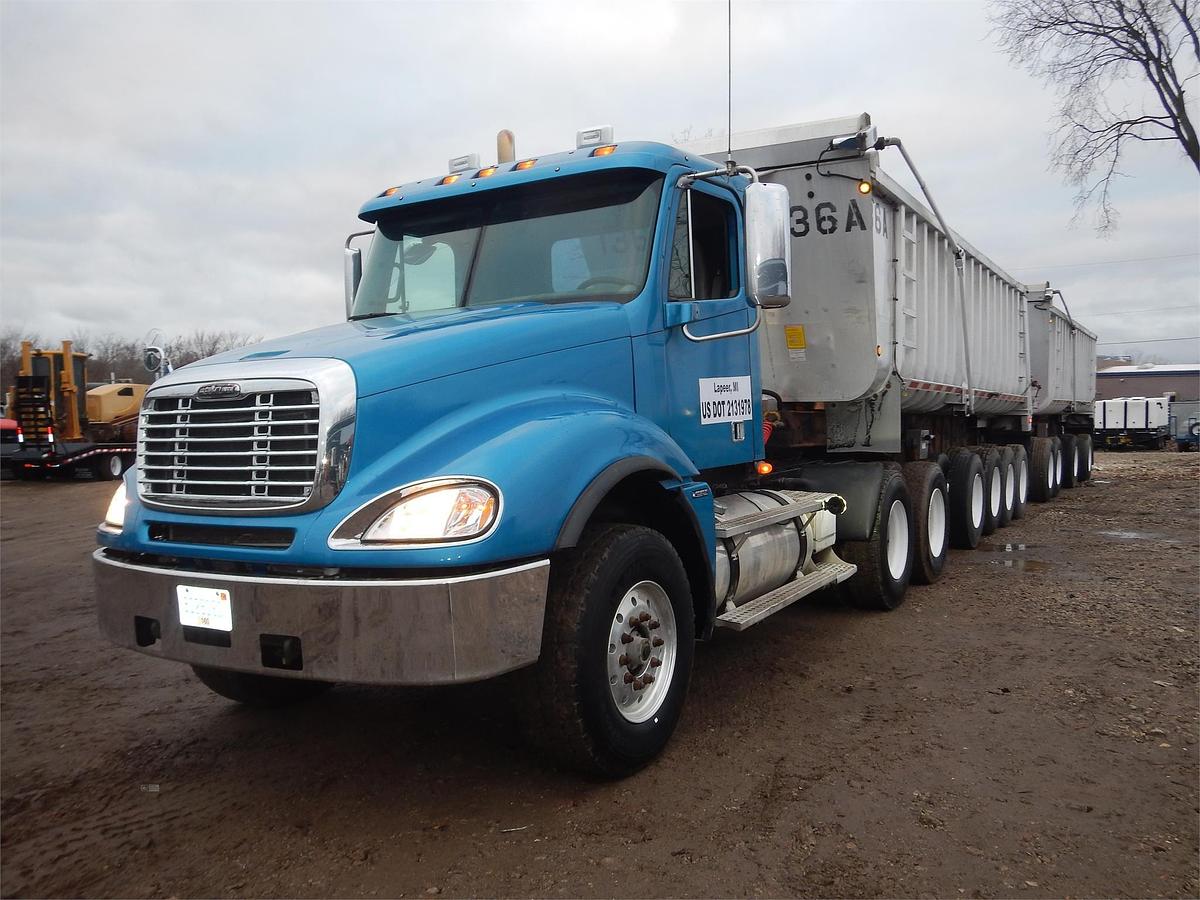 Used 2009 FREIGHTLINER COLUMBIA 120