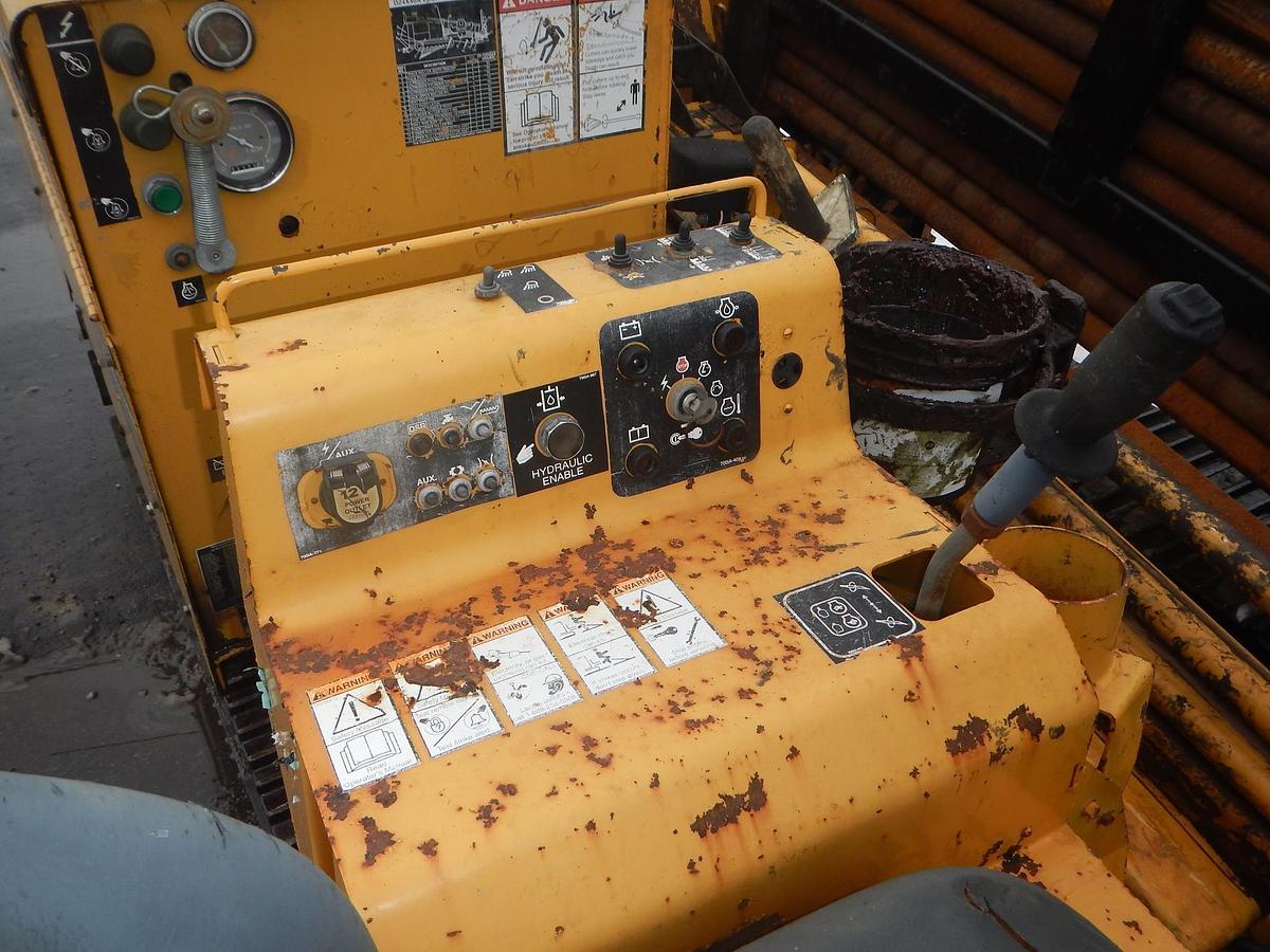 Used 2000 VERMEER NAVIGATOR D24X40A