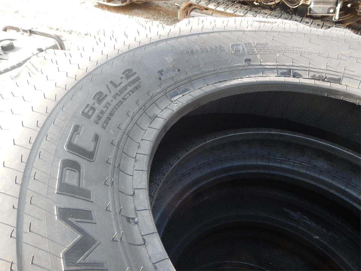 Used 2014 CATERPILLAR TL943C