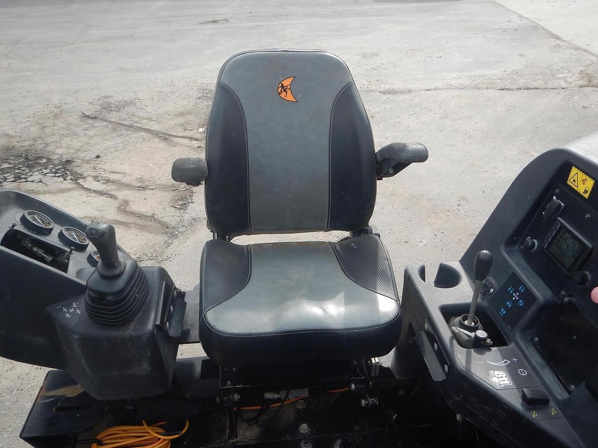 Used 2022 DITCH WITCH JT10