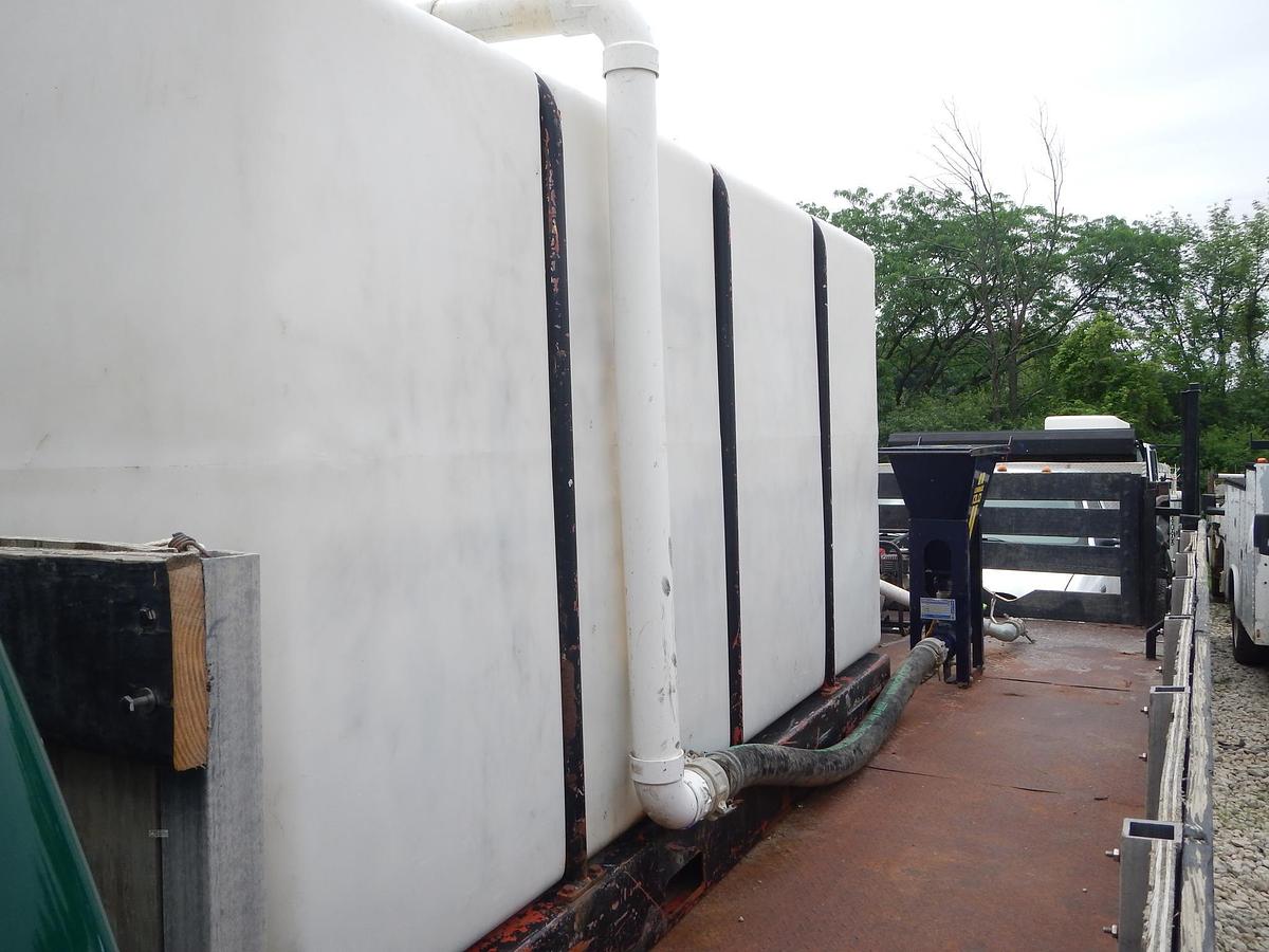 Used 2005 FORD F650 SD