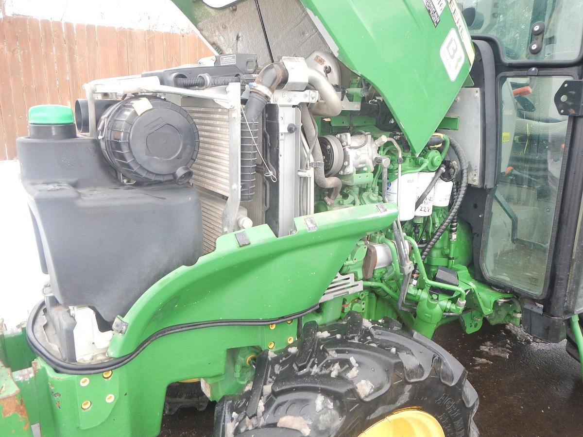 Used 2021 JOHN DEERE 5075GN