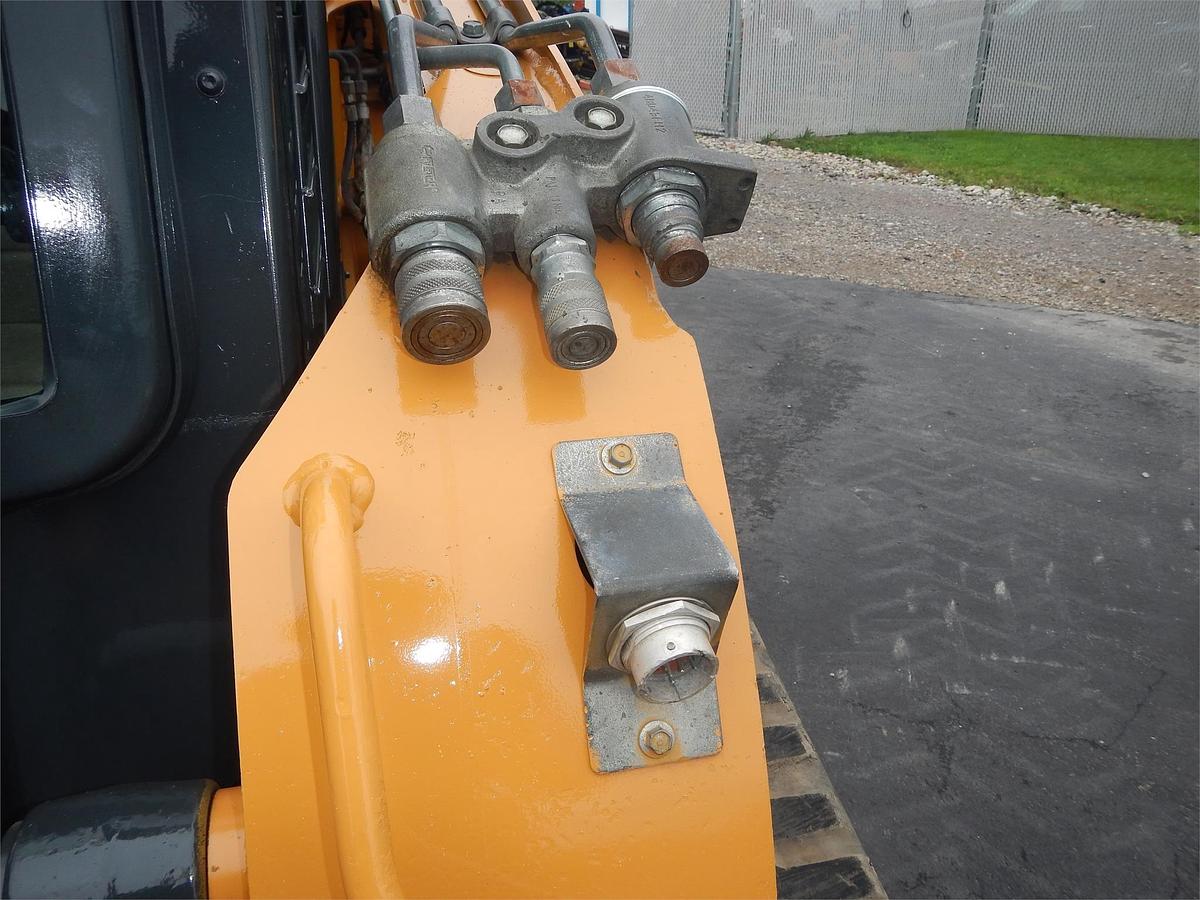 Used 2013 CASE TR320