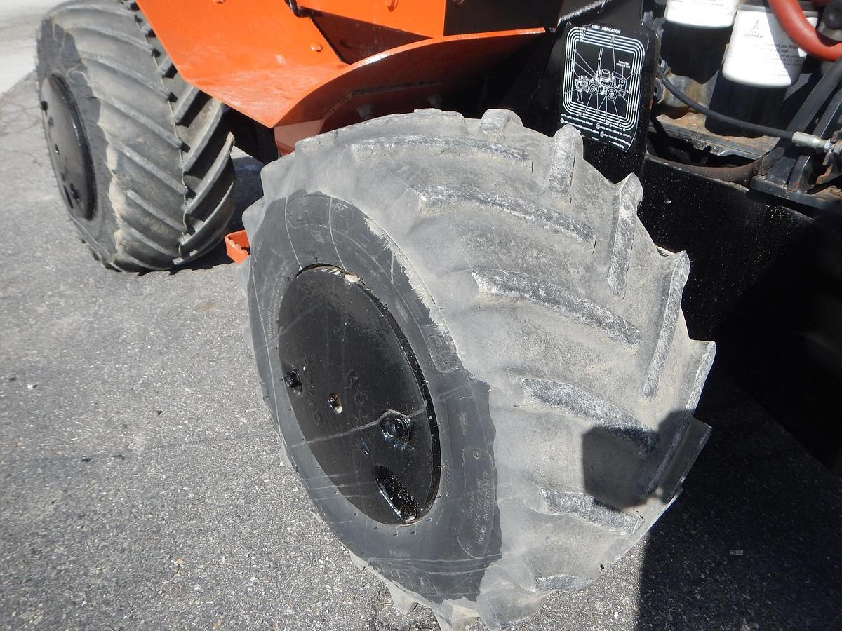 Used 2011 DITCH WITCH 420SX