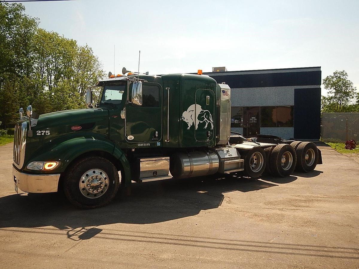 Used 2012 PETERBILT 386