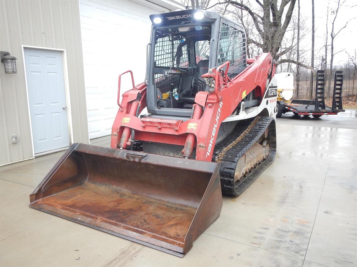 Used 2017 TAKEUCHI TL12V2