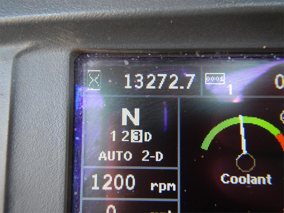 Used 2017 DEERE 624KII