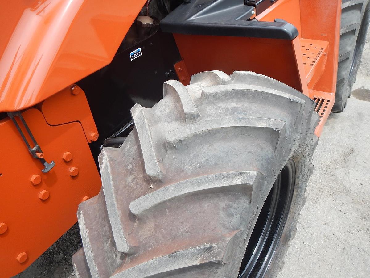 Used 2002 DITCH WITCH RT115H
