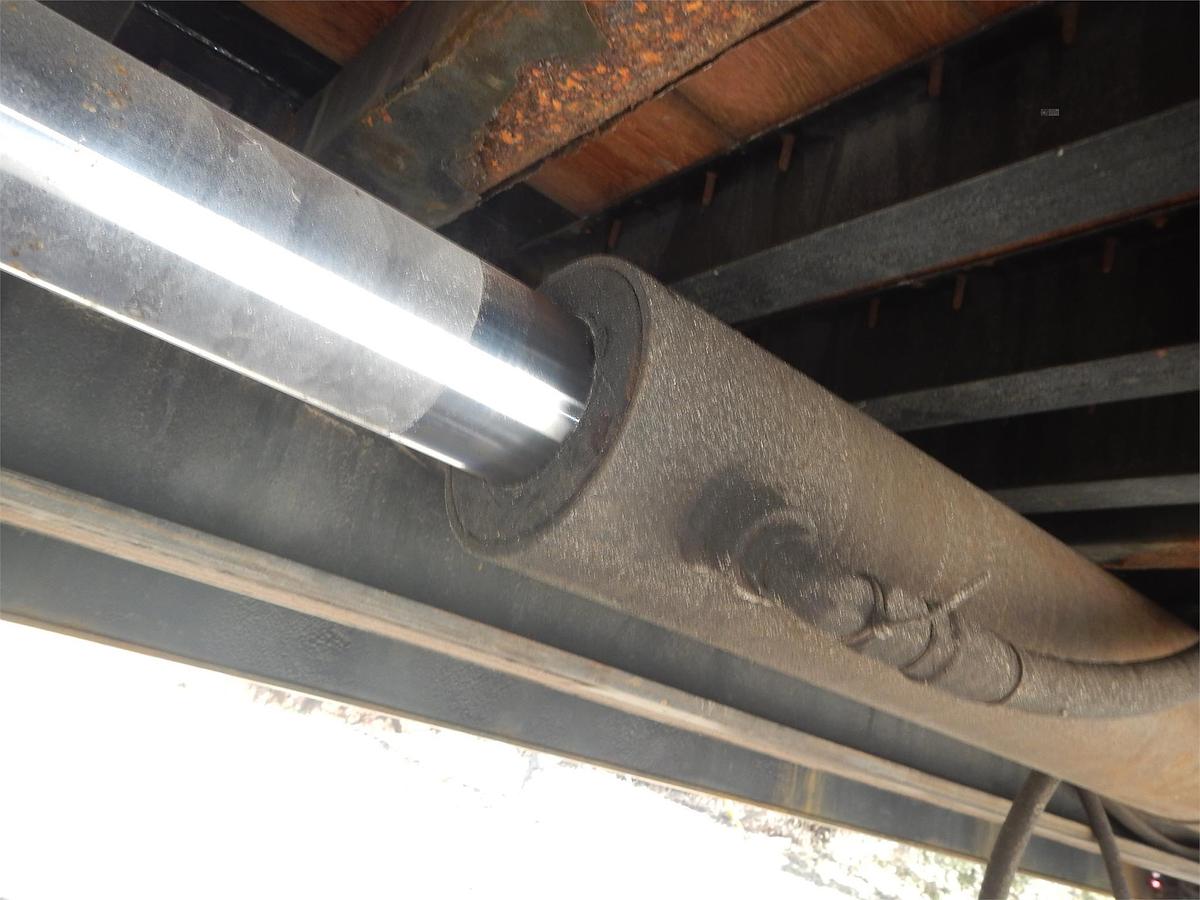 Used 1998 LANDOLL Sliding