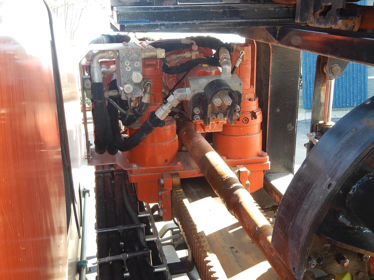 Used 2014 DITCH WITCH JT3020AT