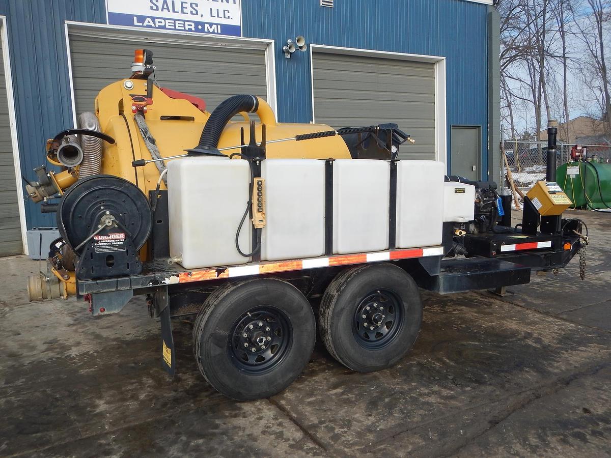 Used 2021 VAC TRON CV573GT