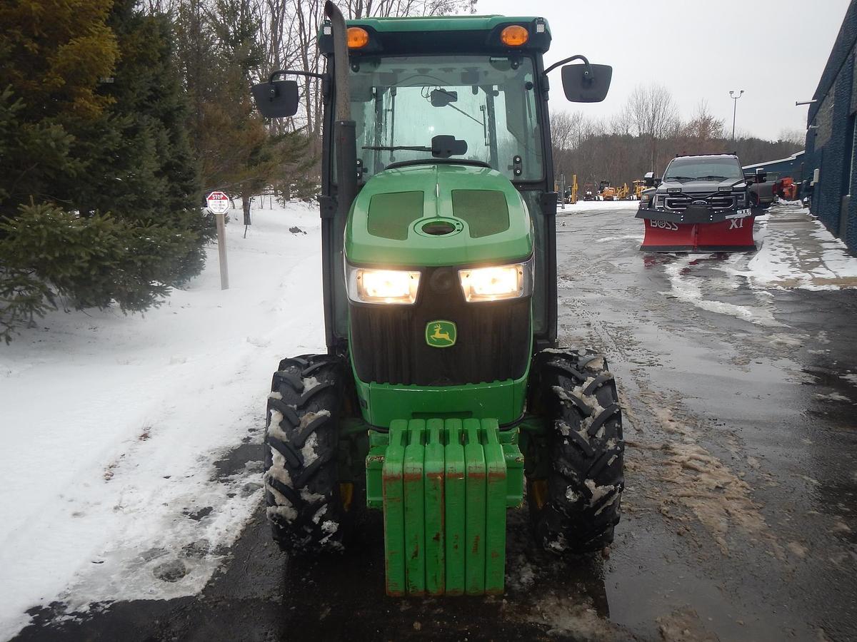 Used 2021 JOHN DEERE 5075GN