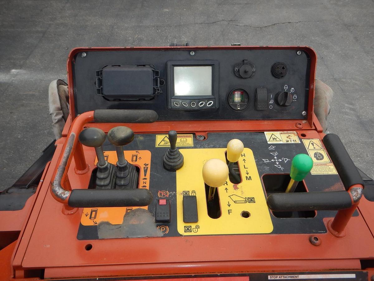 Used 2019 DITCH WITCH SK1550