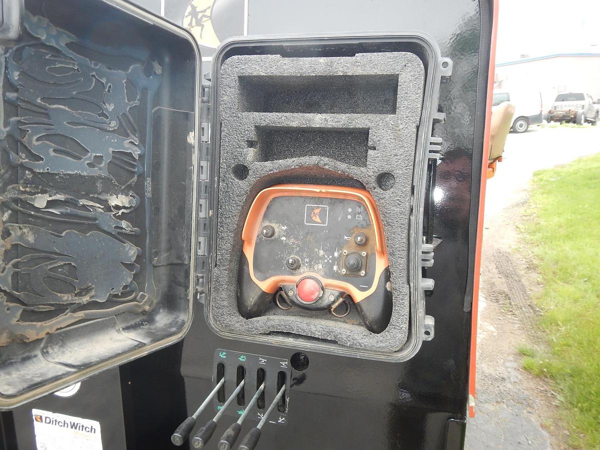 Used 2017 DITCH WITCH JT25