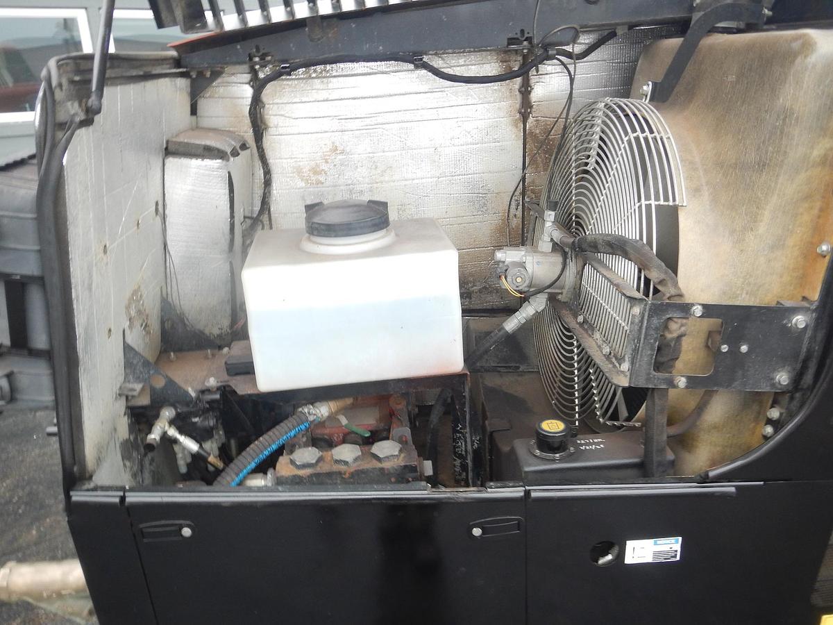 Used 2017 DITCH WITCH JT25