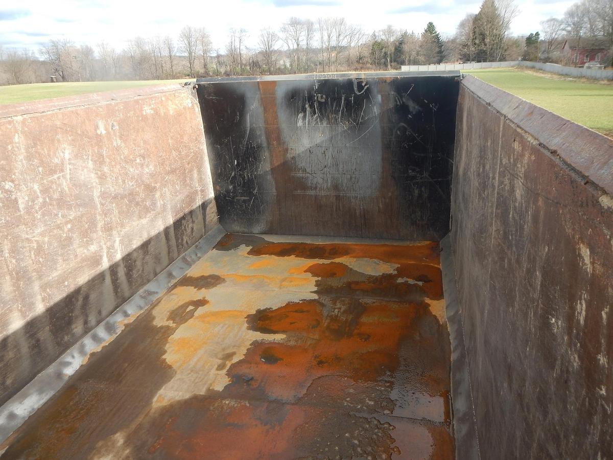 Used 2005 MACK GRANITE CV713