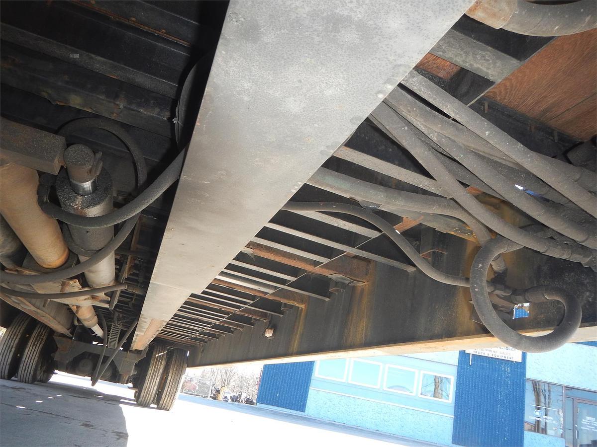 Used 1998 LANDOLL Sliding