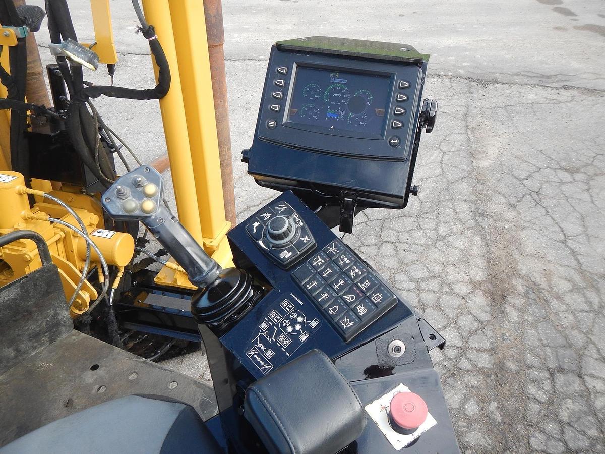 Used 2022 VERMEER NAVIGATOR D23X30 S3