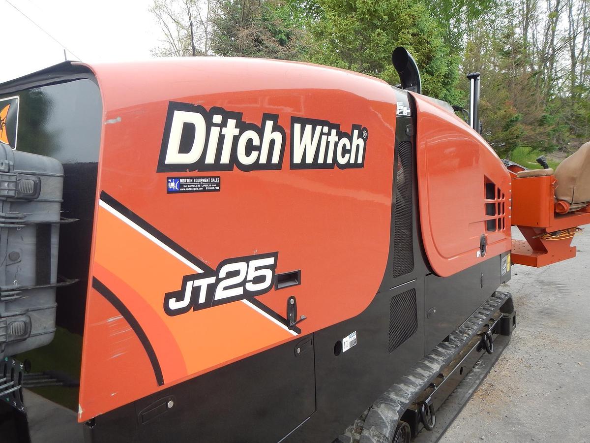 Used 2017 DITCH WITCH JT25