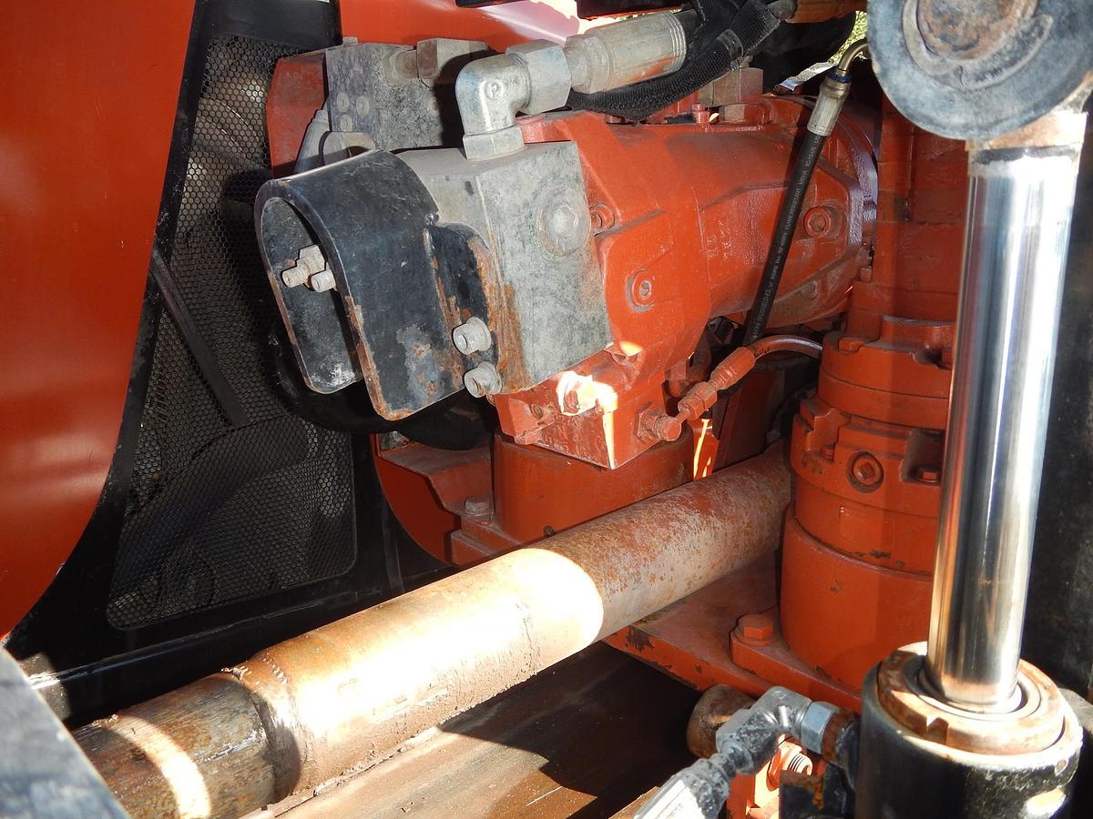 Used 2014 DITCH WITCH JT3020AT