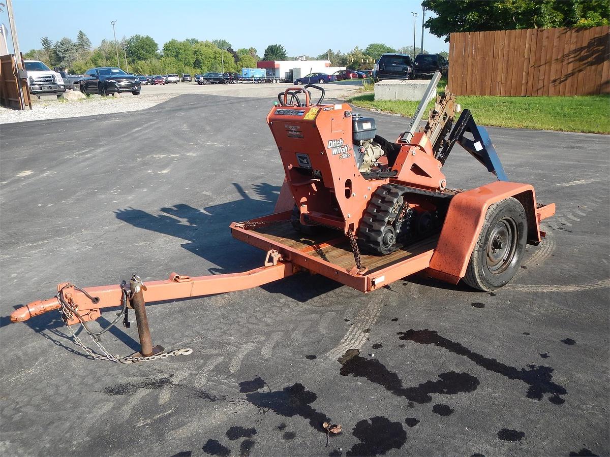 Used 2018 DITCH WITCH C12X