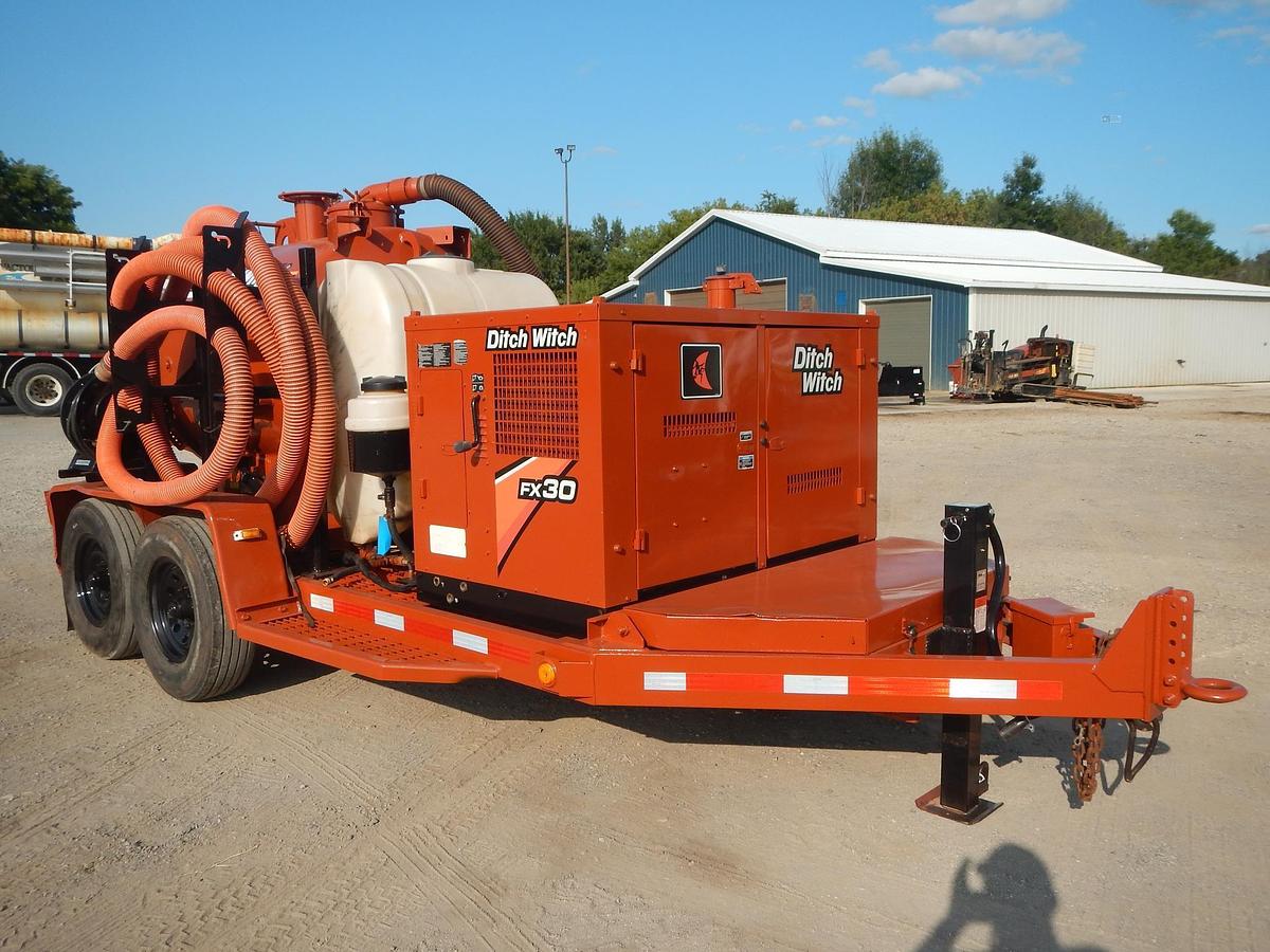 Used 2015 DITCH WITCH FX30