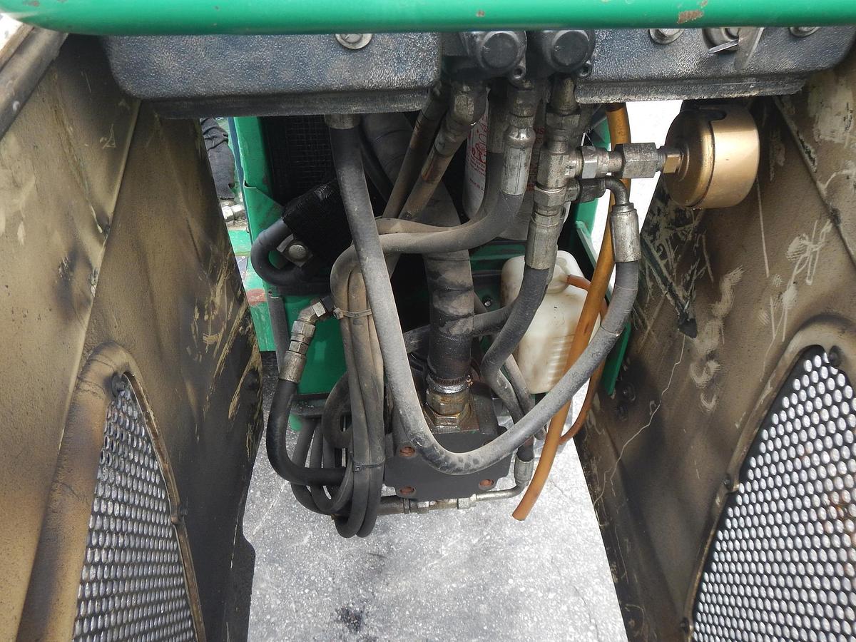 Used 2013 MCELROY TRACSTAR 412