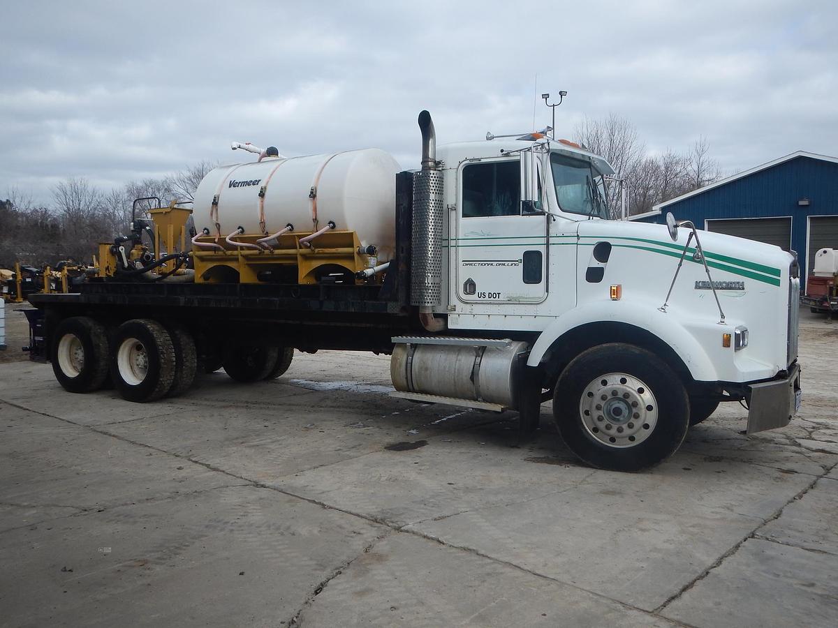Used 2000 VERMEER DT750