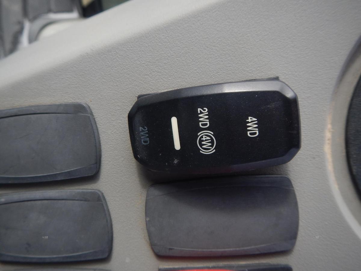 Used 2020 CATERPILLAR 420