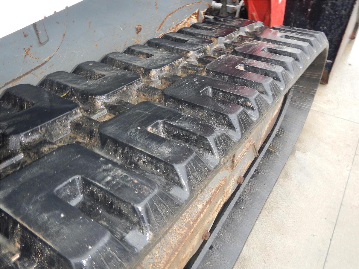 Used 2017 TAKEUCHI TL12V2