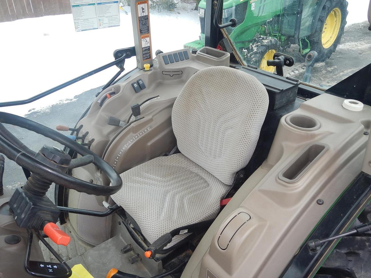 Used 2020 JOHN DEERE 5090GN