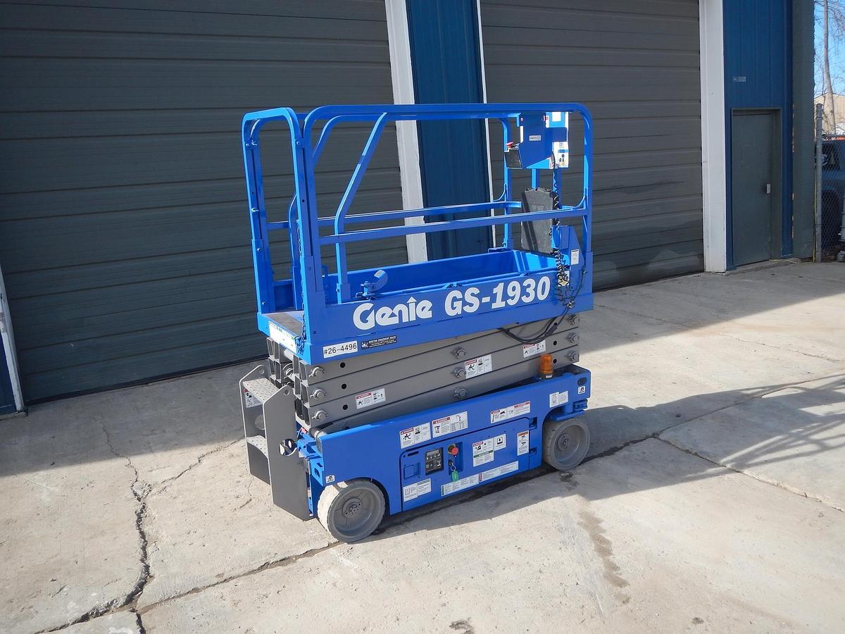 Used 2015 GENIE GS1930