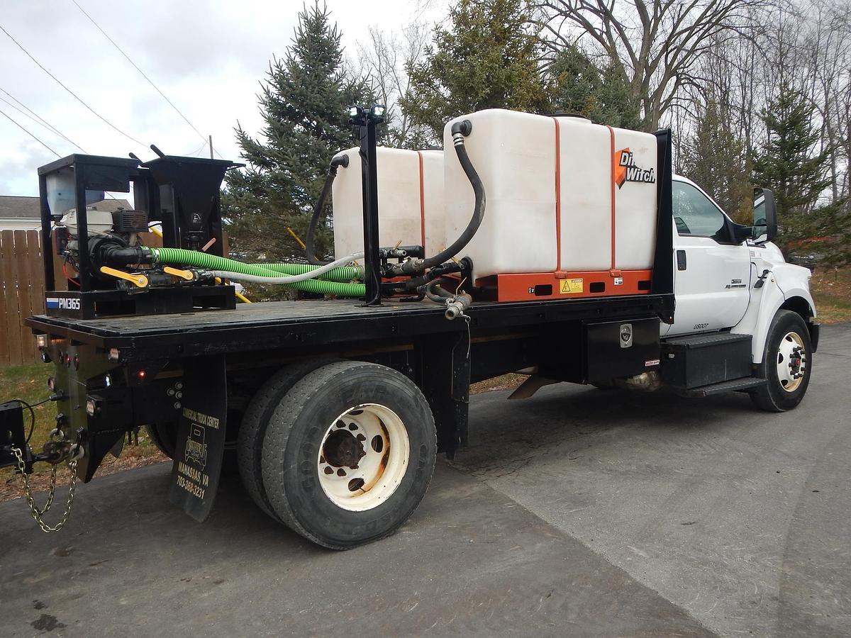 Used 2019 DITCH WITCH JT20