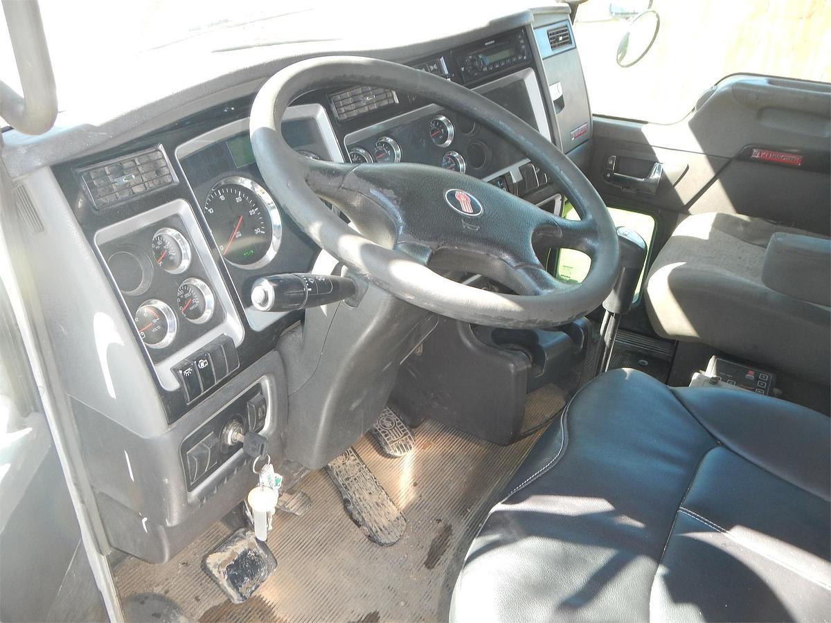 Used 2012 KENWORTH T800