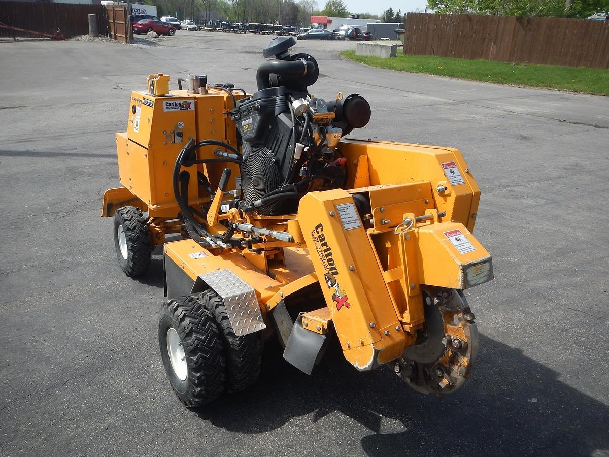 Used 2025 CARLTON SP5014