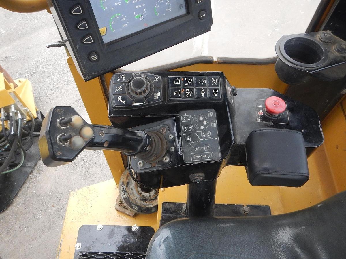 Used 2015 VERMEER NAVIGATOR D36X50 SERIES II