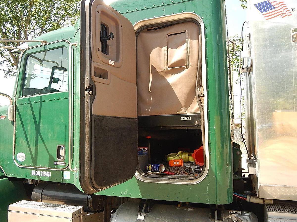 Used 2012 PETERBILT 386