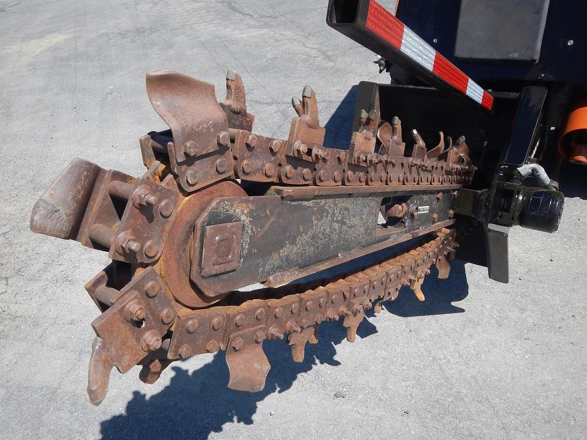 Used 2014 DITCH WITCH 410SX