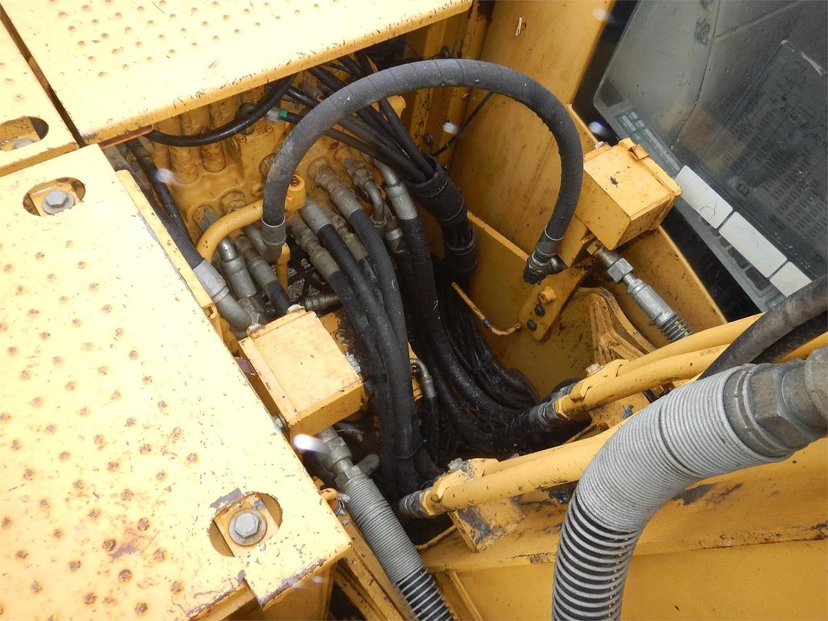 Used 2005 CATERPILLAR 312CL