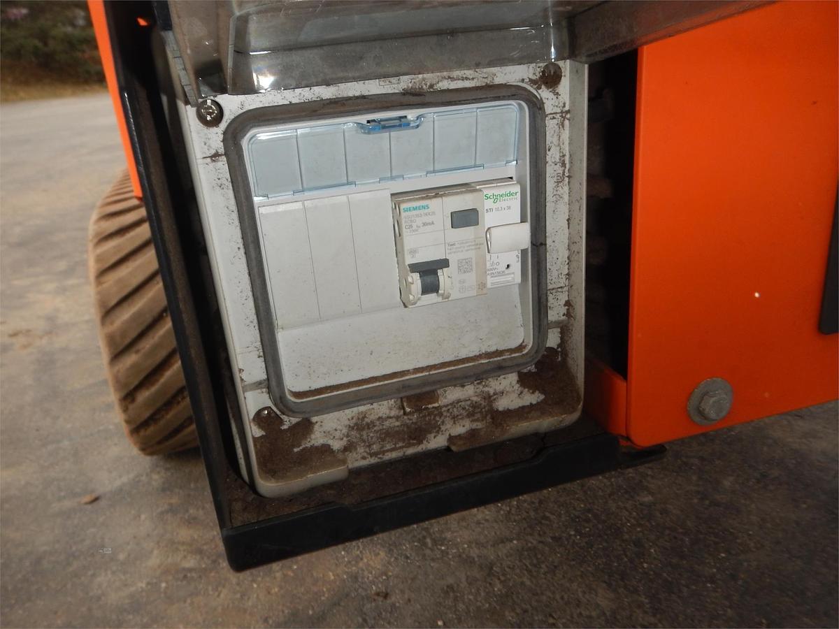 Used 2016 JLG X500AJ