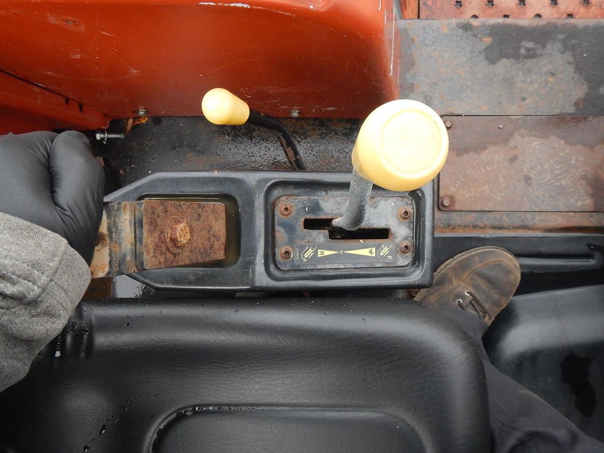 Used 2002 DITCH WITCH RT115H