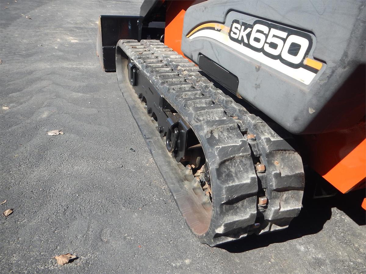 Used 2009 DITCH WITCH SK650